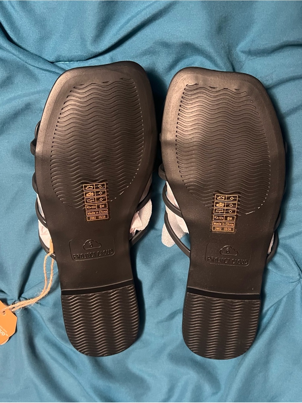 Project Cloud Flat 
Dressy Designer Sandals, Size 6, BNIB - Picture 7 of 7